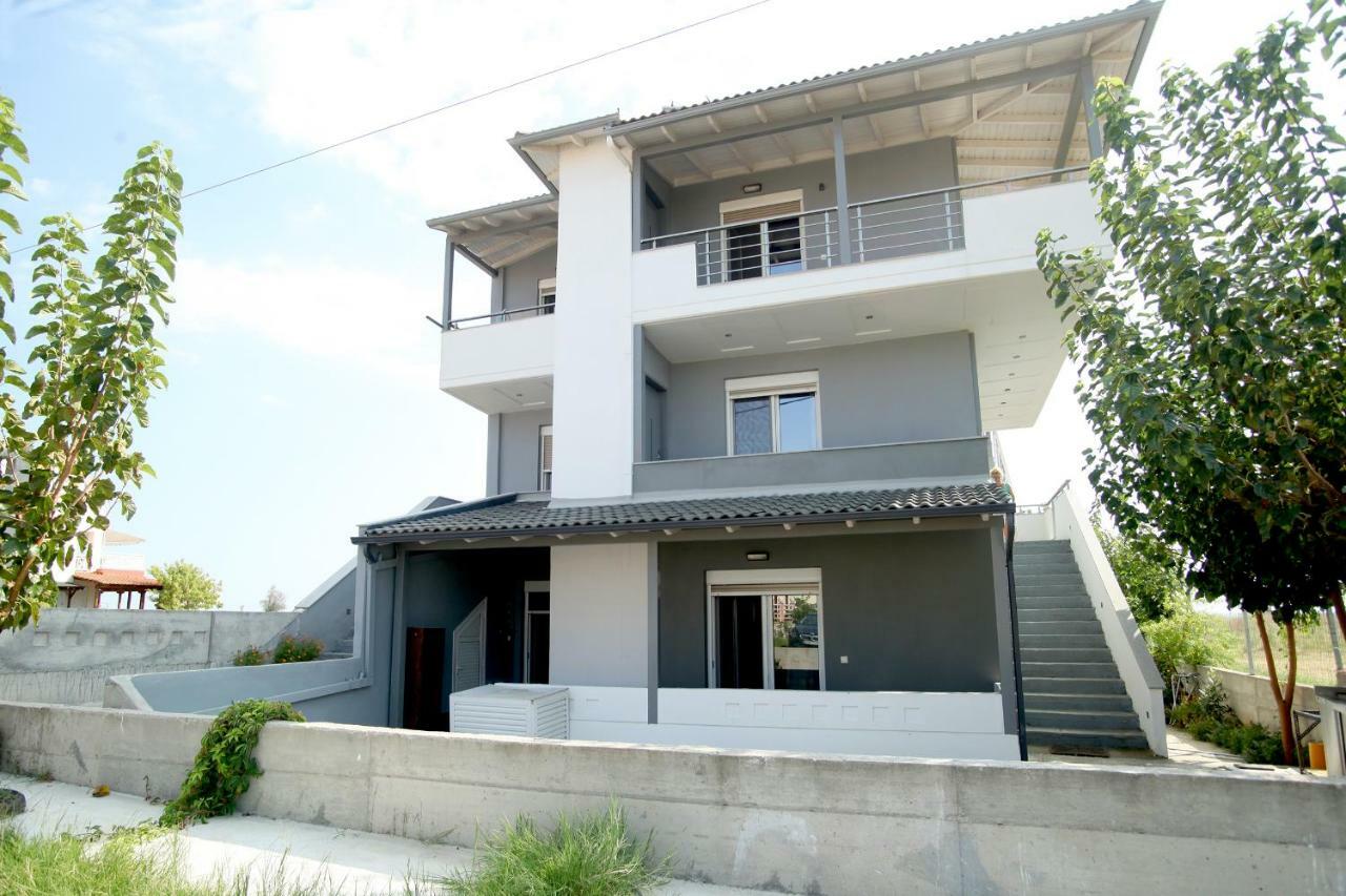 See To Sea Apartments Paralia Dionisiou Exterior foto